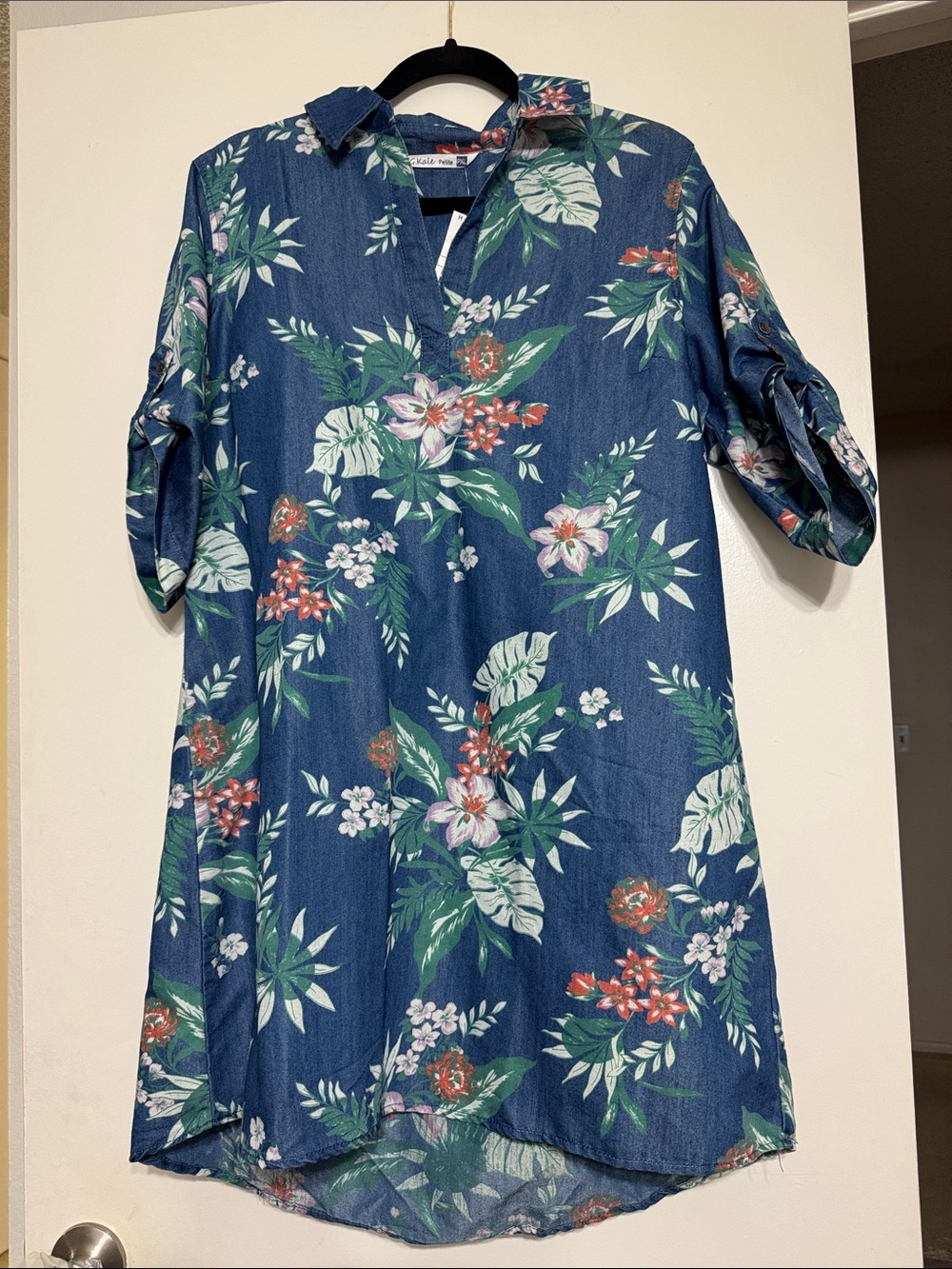 Women's Navy Floral Mini Dress - Casual Collared Shift